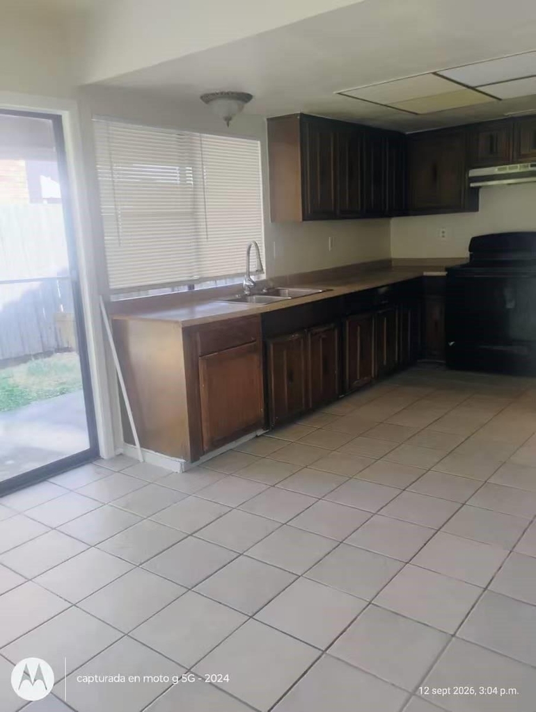 2901 Colonial Drive - Photo 3