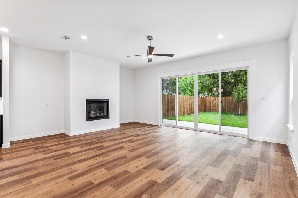 239 Athenia Drive - Photo 14
