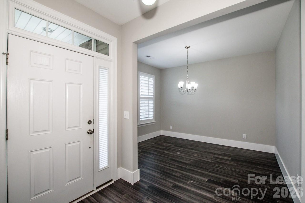 6120 Durango Way - Photo 5
