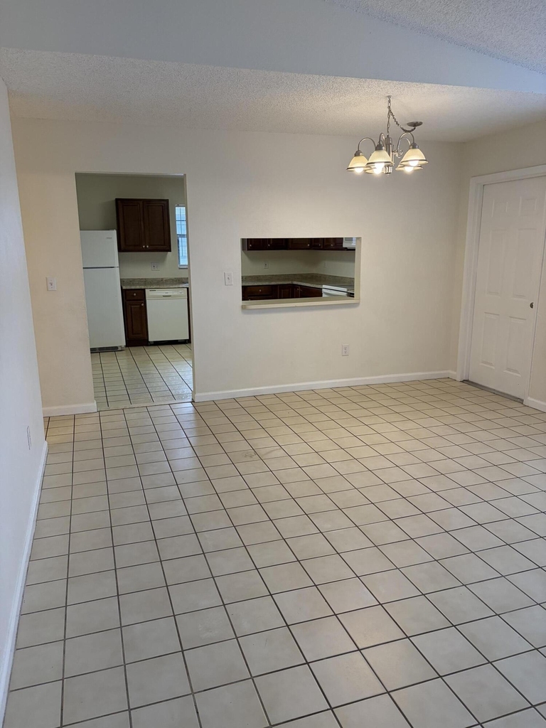 1303 Hempstead Street - Photo 4