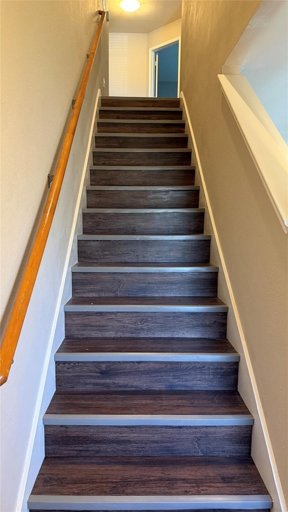 4500 Mountain Oak Street - Photo 3