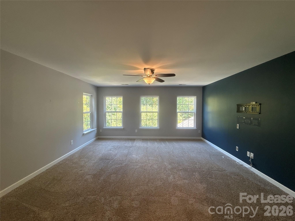 2413 Merryvale Way - Photo 22