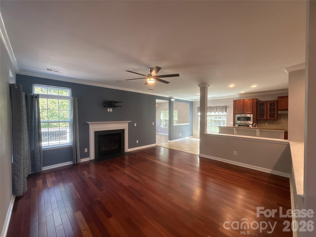 2413 Merryvale Way - Photo 4