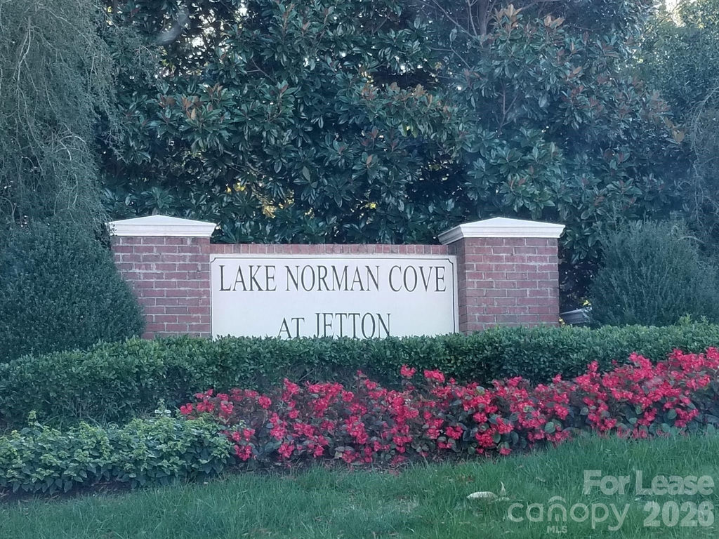 20528 Harbor View Drive - Photo 1