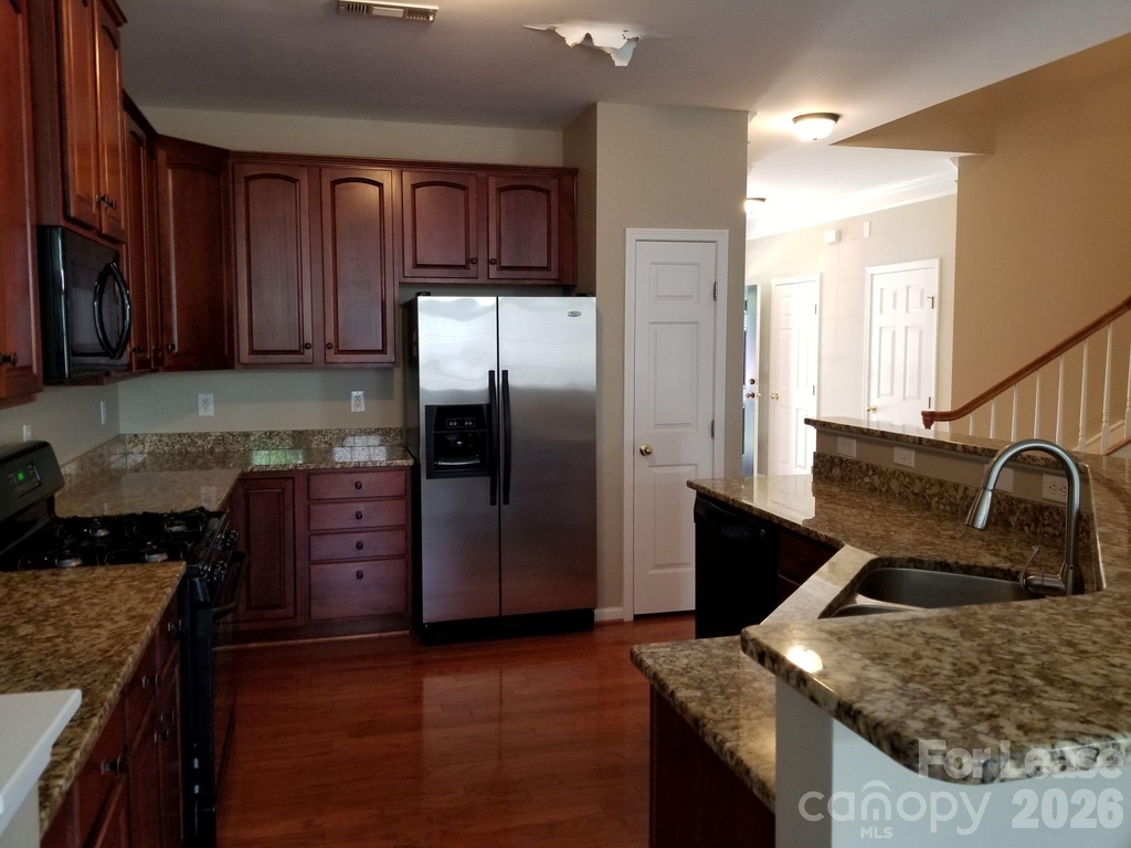 20528 Harbor View Drive - Photo 5