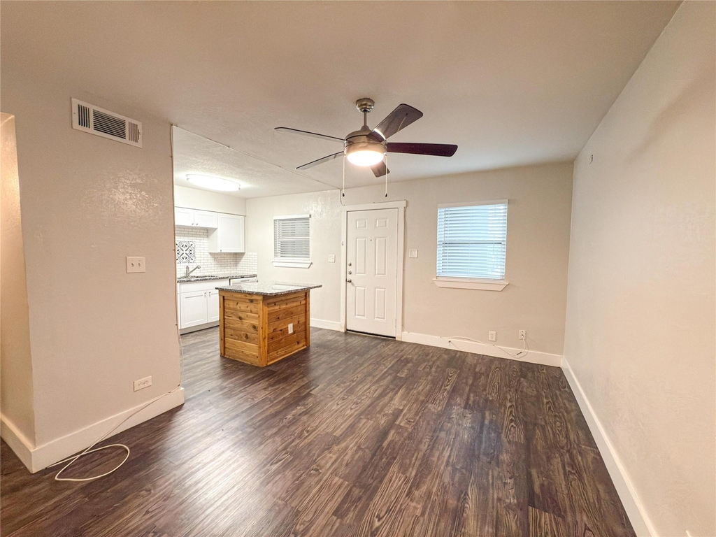5928 Fletcher Avenue - Photo 9
