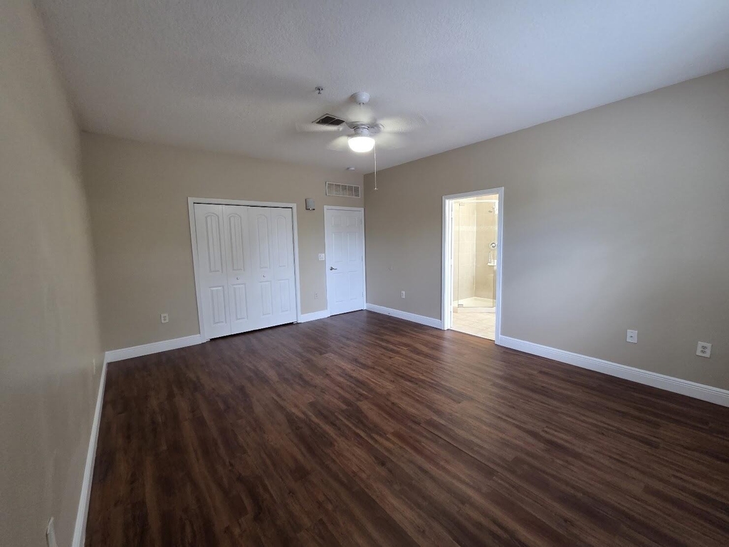 4661 Villas Santorini Drive - Photo 25