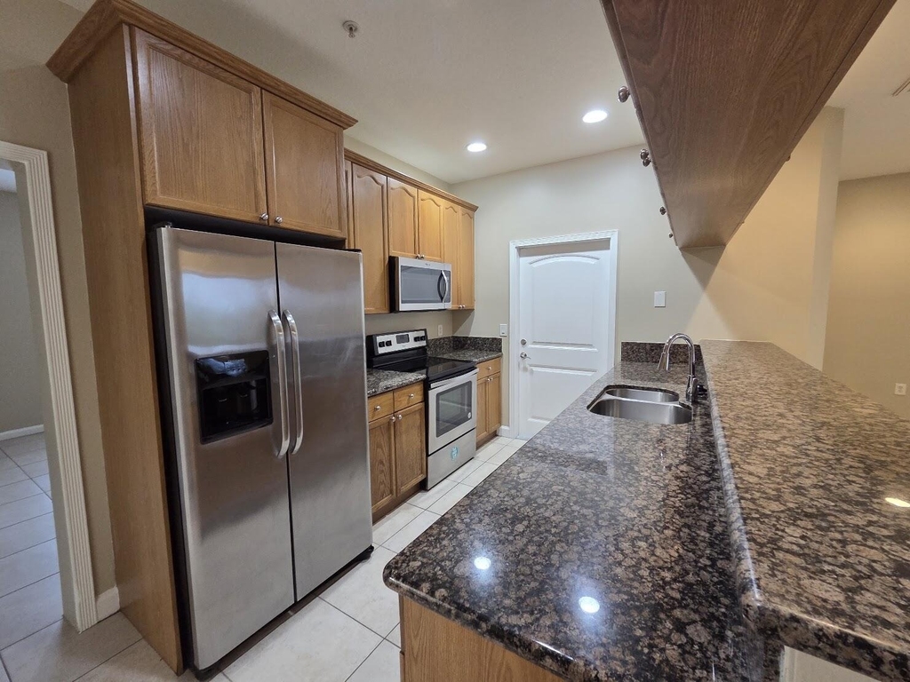 4661 Villas Santorini Drive - Photo 6