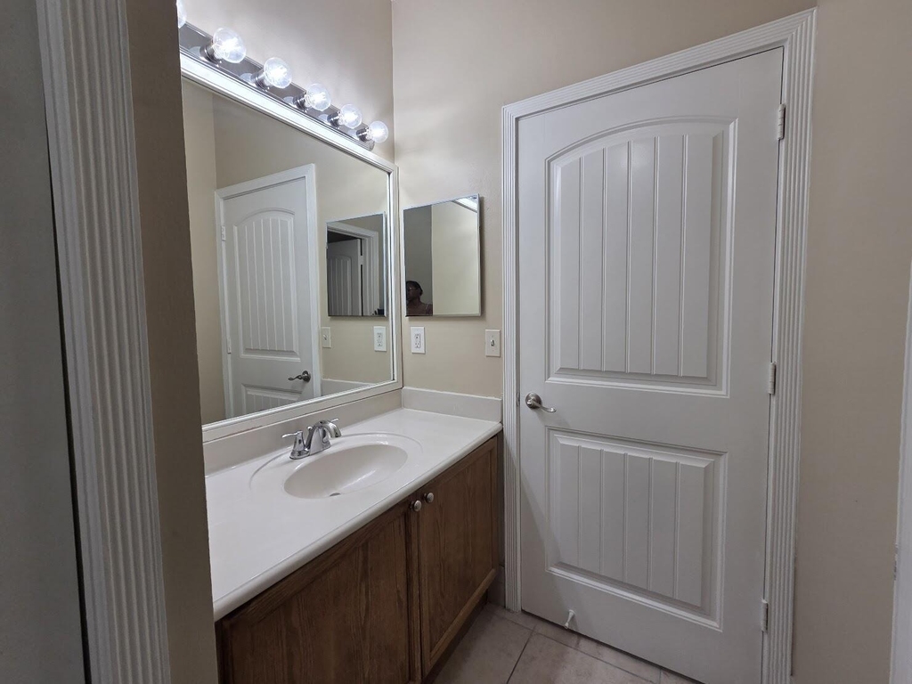 4661 Villas Santorini Drive - Photo 16
