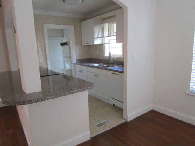4565 N Ocean Drive - Photo 5
