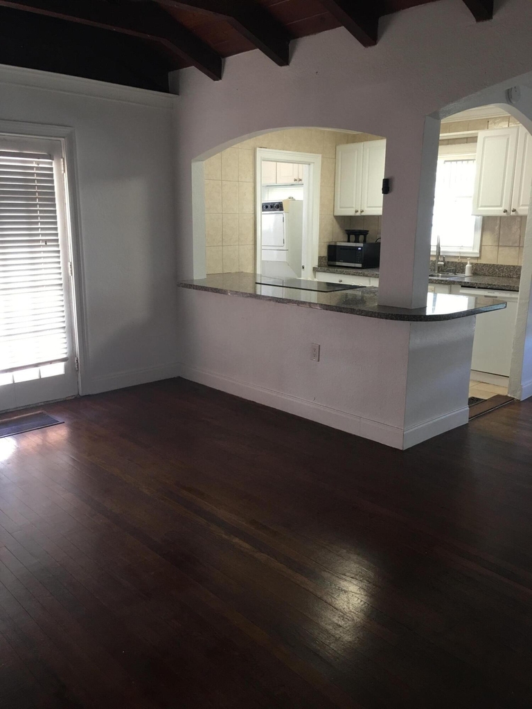 4565 N Ocean Drive - Photo 2