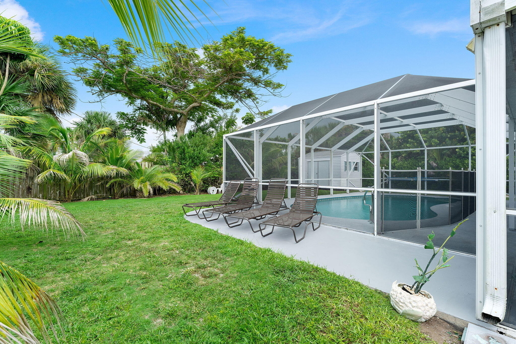1577 Thumb Point Drive - Photo 35