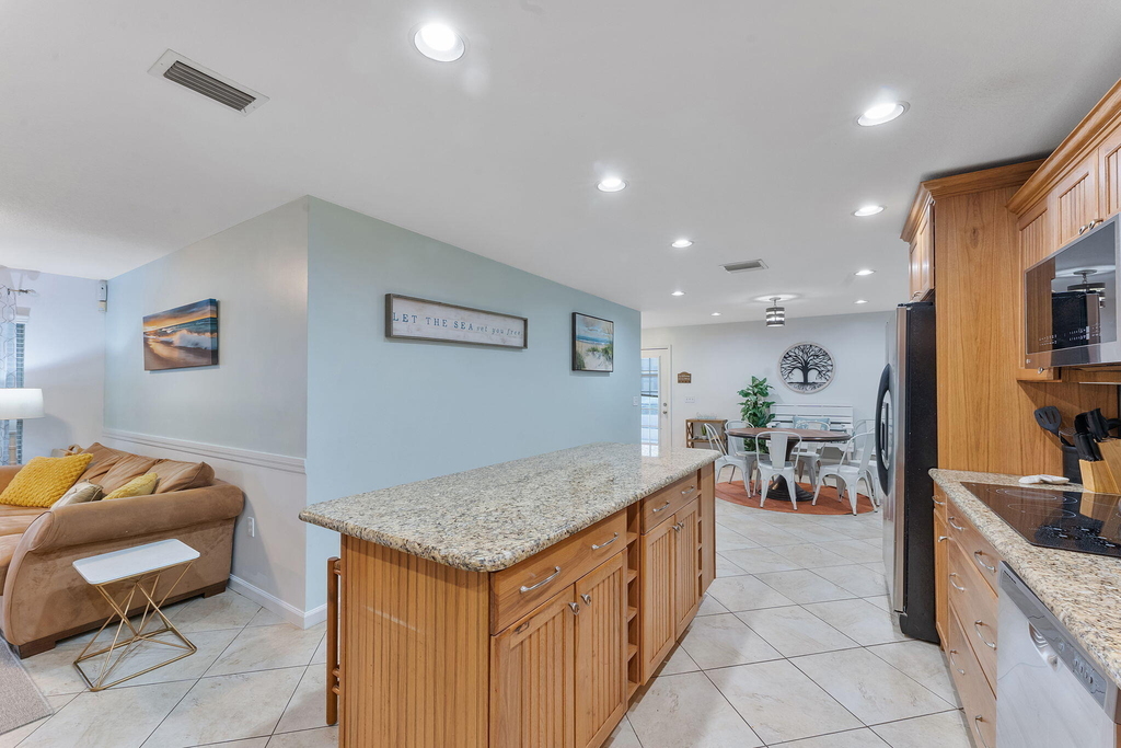 1577 Thumb Point Drive - Photo 11