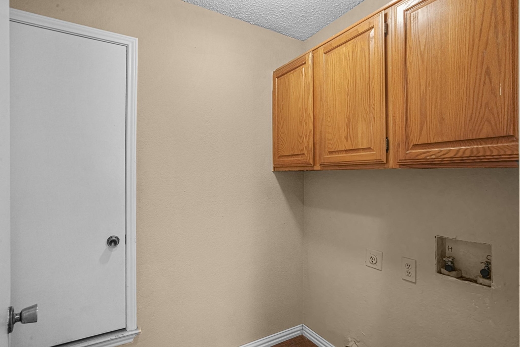 2134 Reverchon Drive - Photo 17