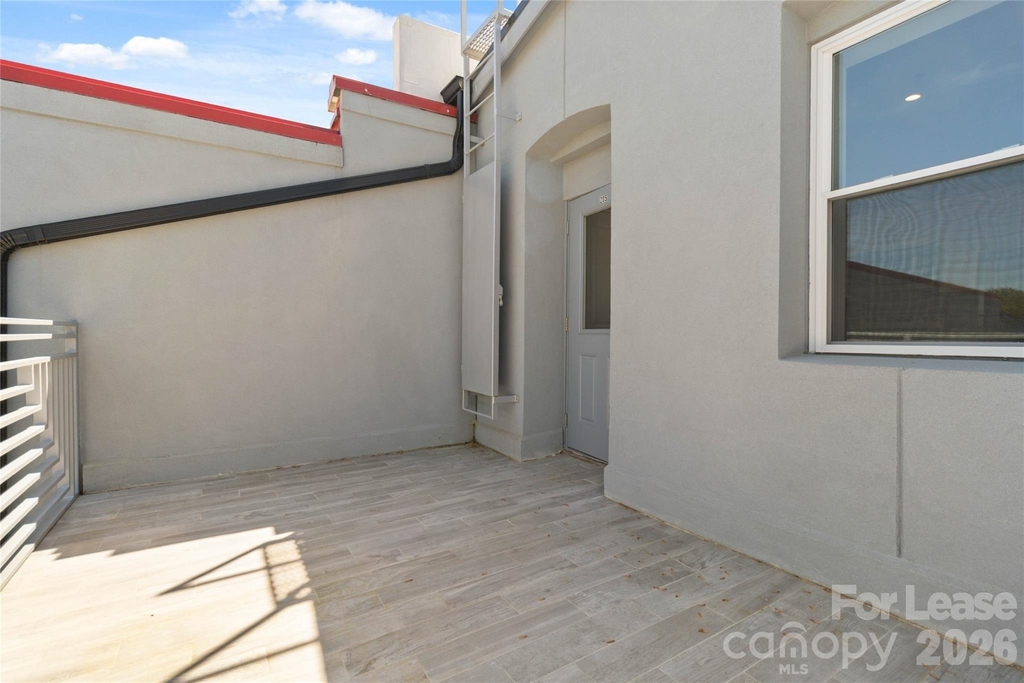 350 W Main Avenue - Photo 16
