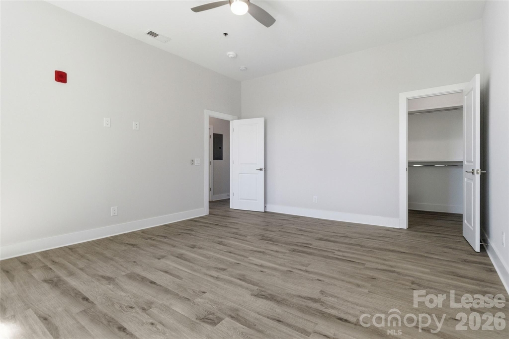 350 W Main Avenue - Photo 10