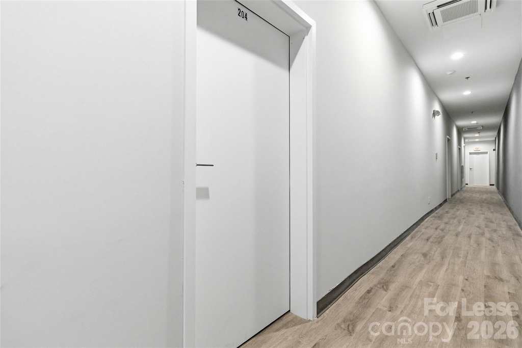 350 W Main Avenue - Photo 16