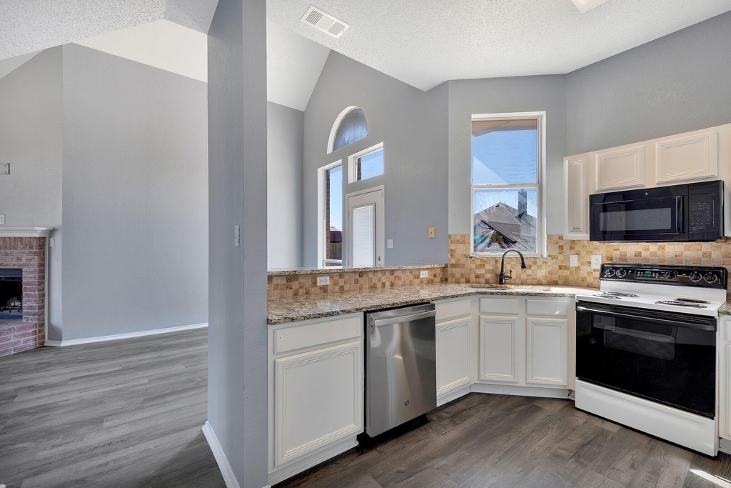 3226 Eagle Lane - Photo 13