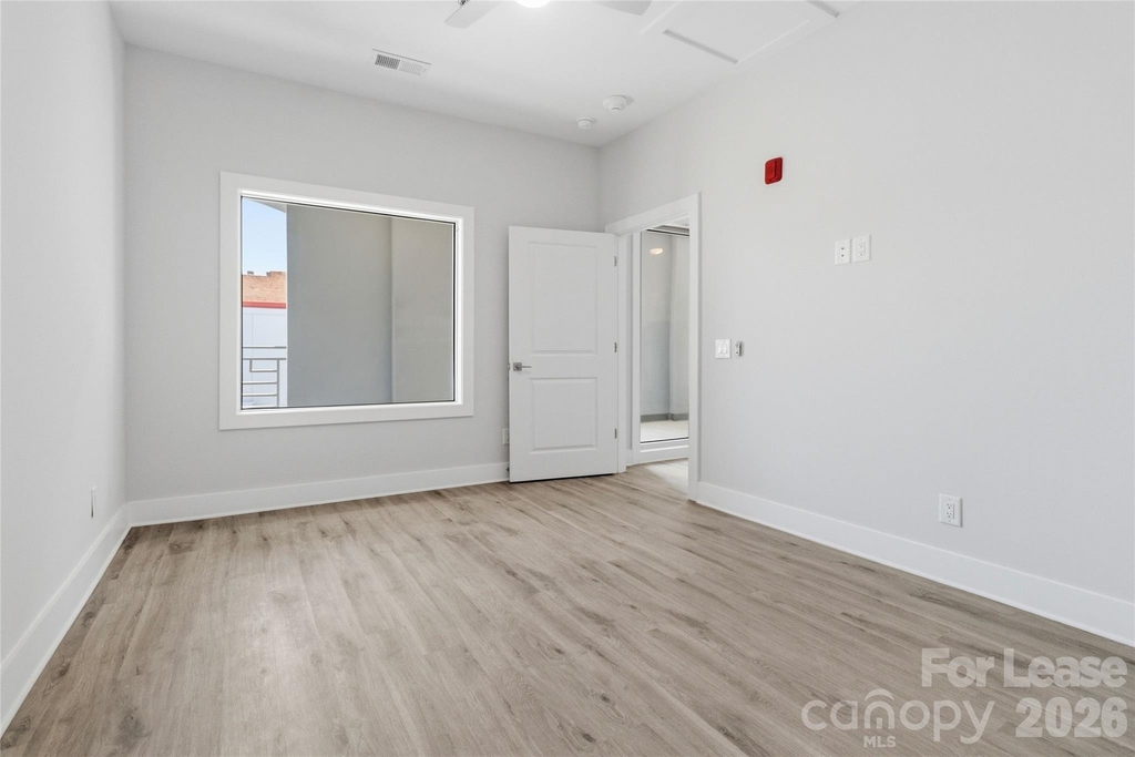 350 W Main Avenue - Photo 13