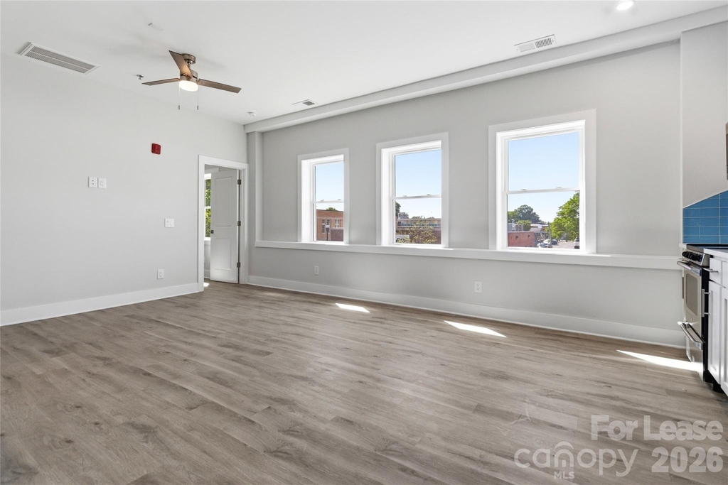 350 W Main Avenue - Photo 5
