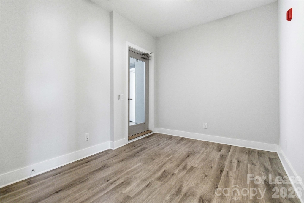 350 W Main Avenue - Photo 9