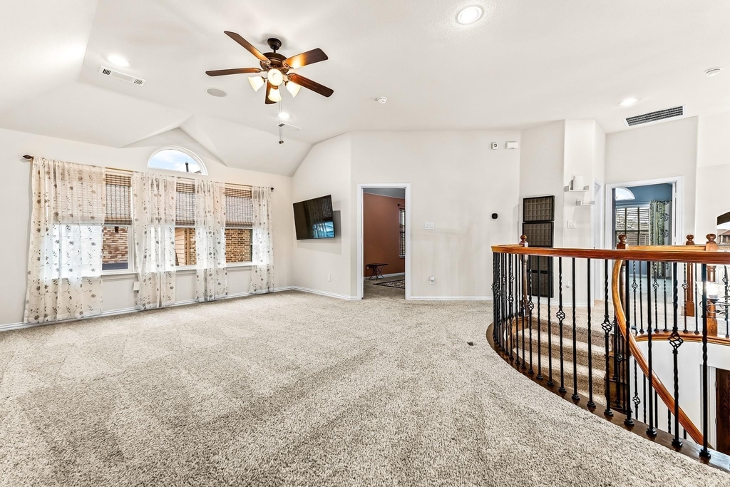12467 Fallcreek Drive - Photo 21