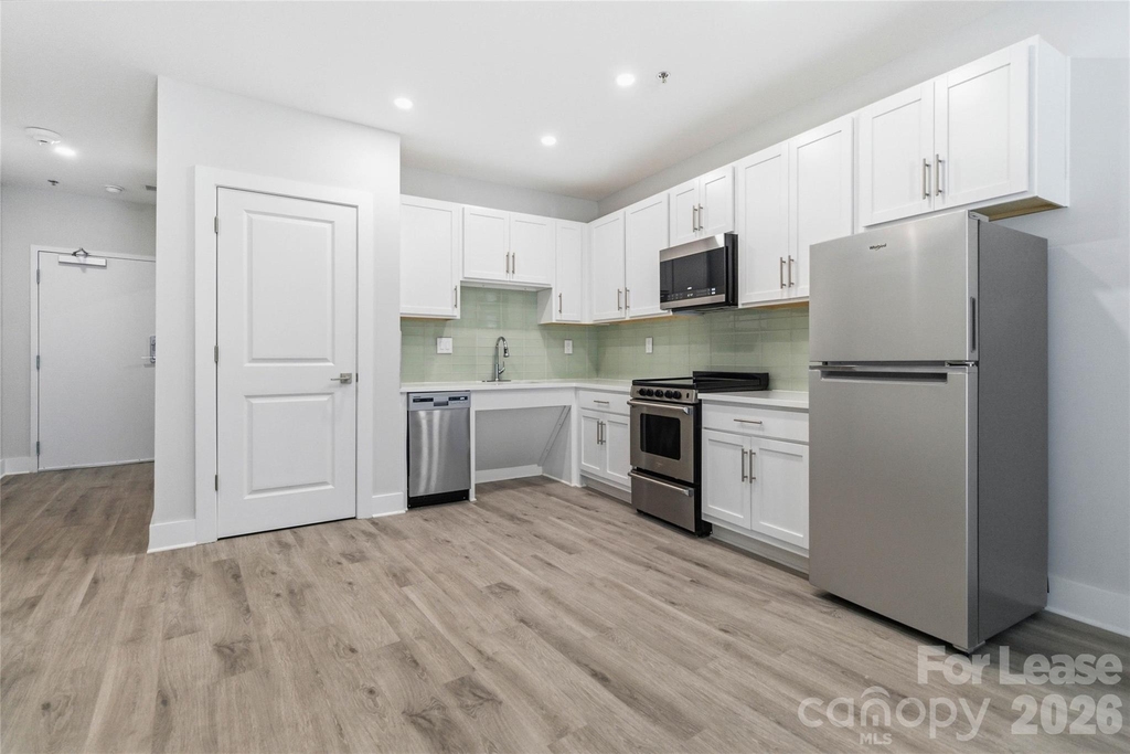 350 W Main Avenue - Photo 6