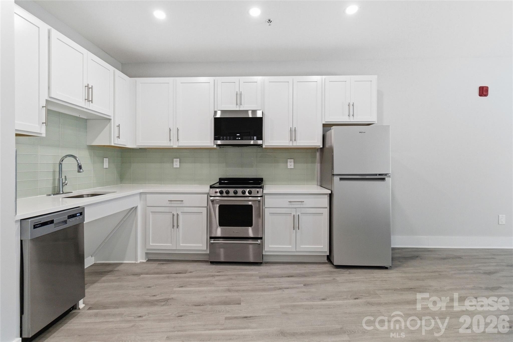 350 W Main Avenue - Photo 7