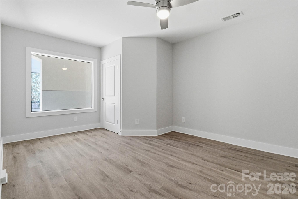 350 W Main Avenue - Photo 11