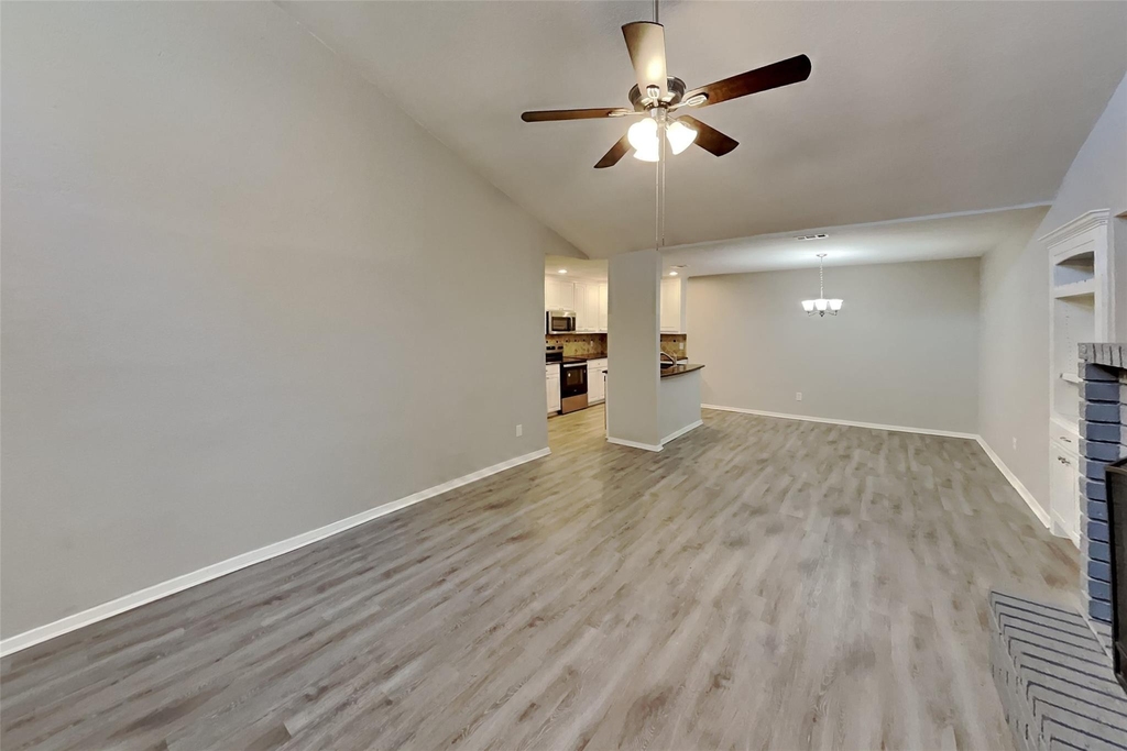 4404 Timber Run Drive - Photo 1