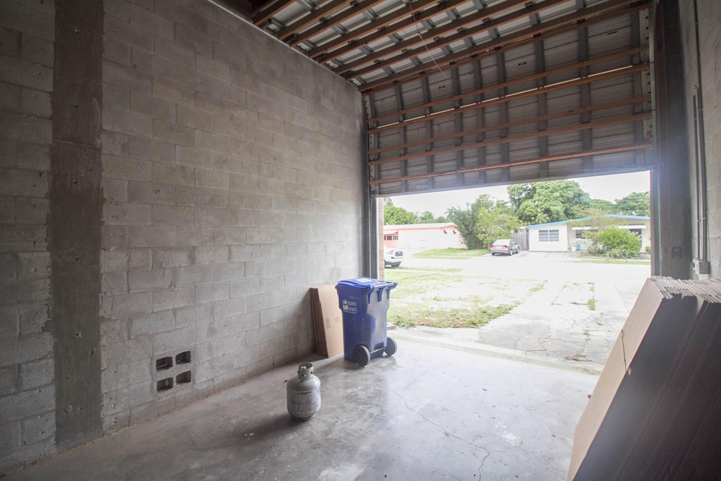 1650 Ne 44th Street - Photo 8
