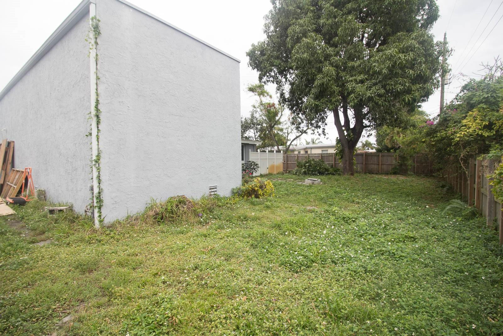 1650 Ne 44th Street - Photo 26