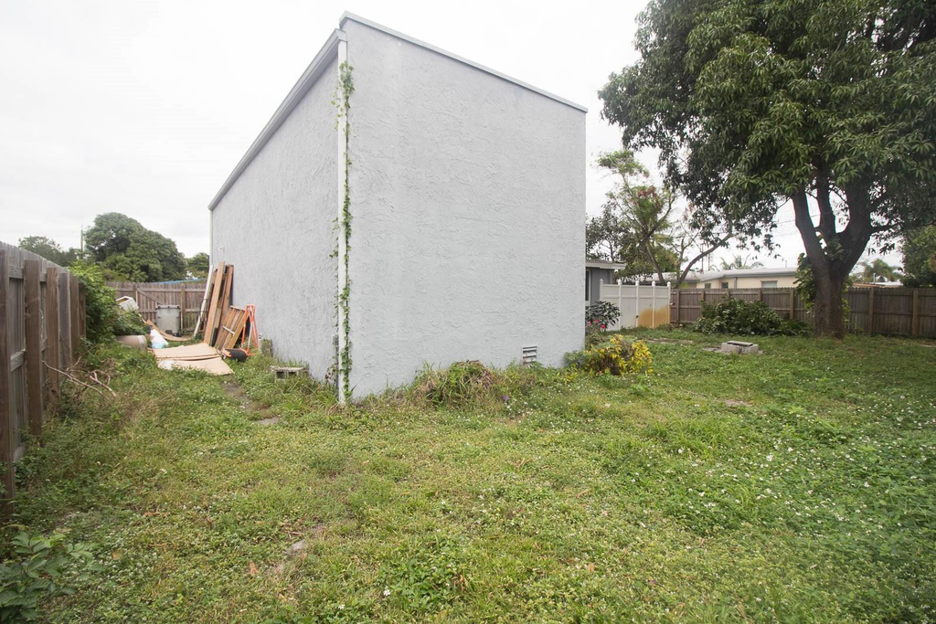 1650 Ne 44th Street - Photo 27