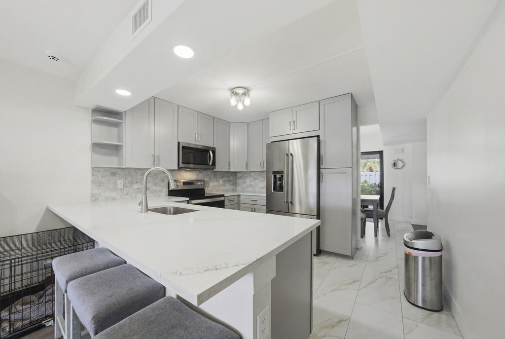 11014 Sw 15th Manor - Photo 5