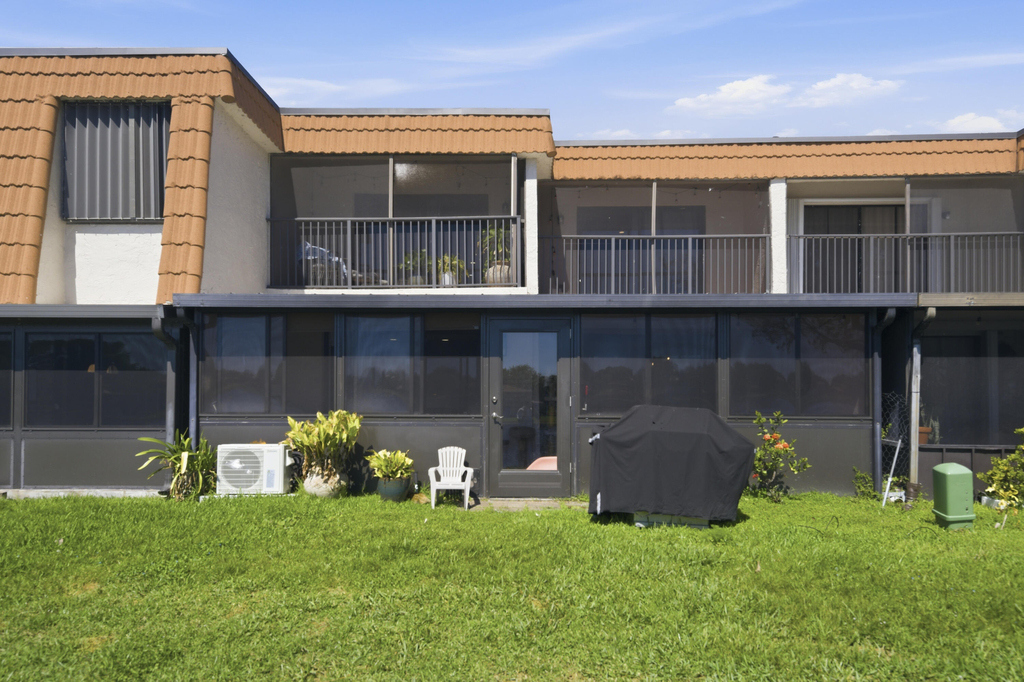 11014 Sw 15th Manor - Photo 32