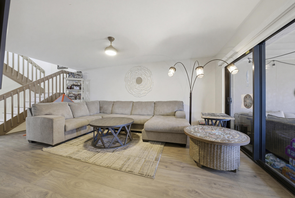 11014 Sw 15th Manor - Photo 1