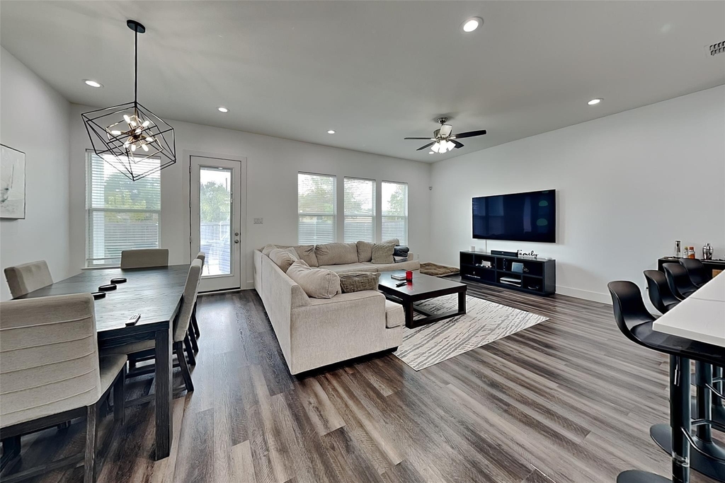 1819 Bickers Street - Photo 1