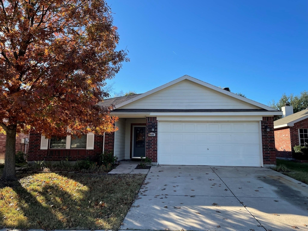9409 Goldenview Drive - Photo 0