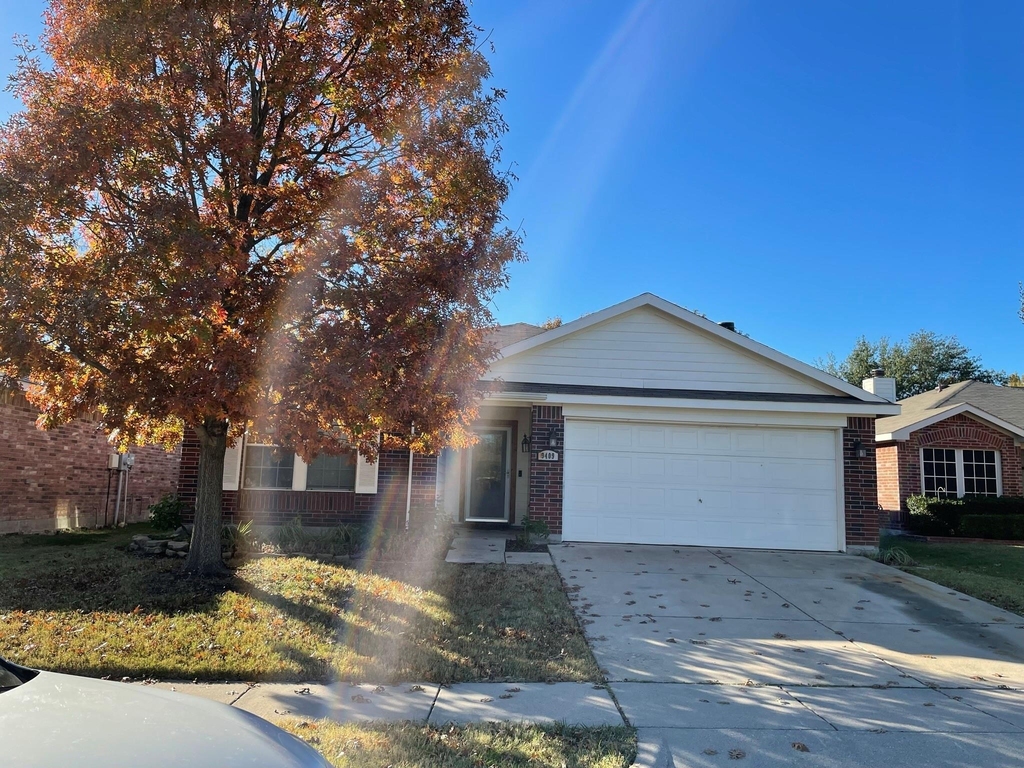 9409 Goldenview Drive - Photo 1