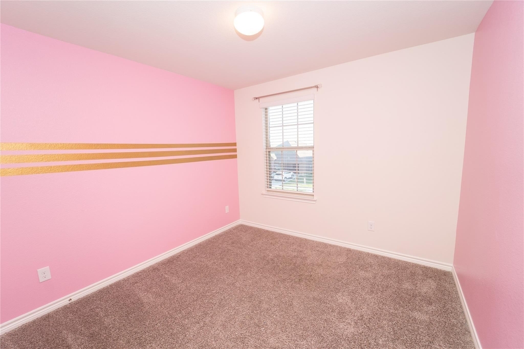 518 Saddle Club Way - Photo 13