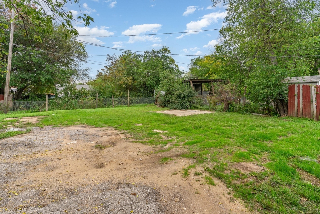 1322 Galloway Avenue - Photo 9