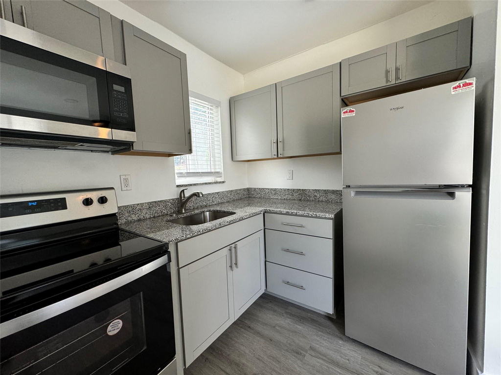 1857 Madison Street - Photo 6