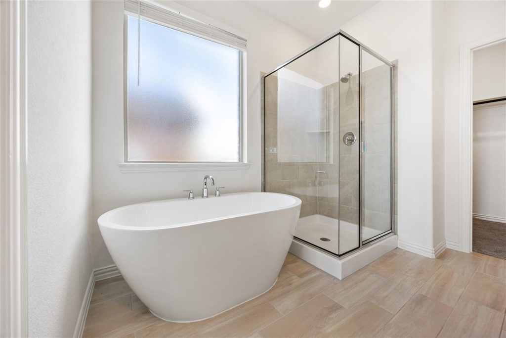 2908 Edgerton Road - Photo 10
