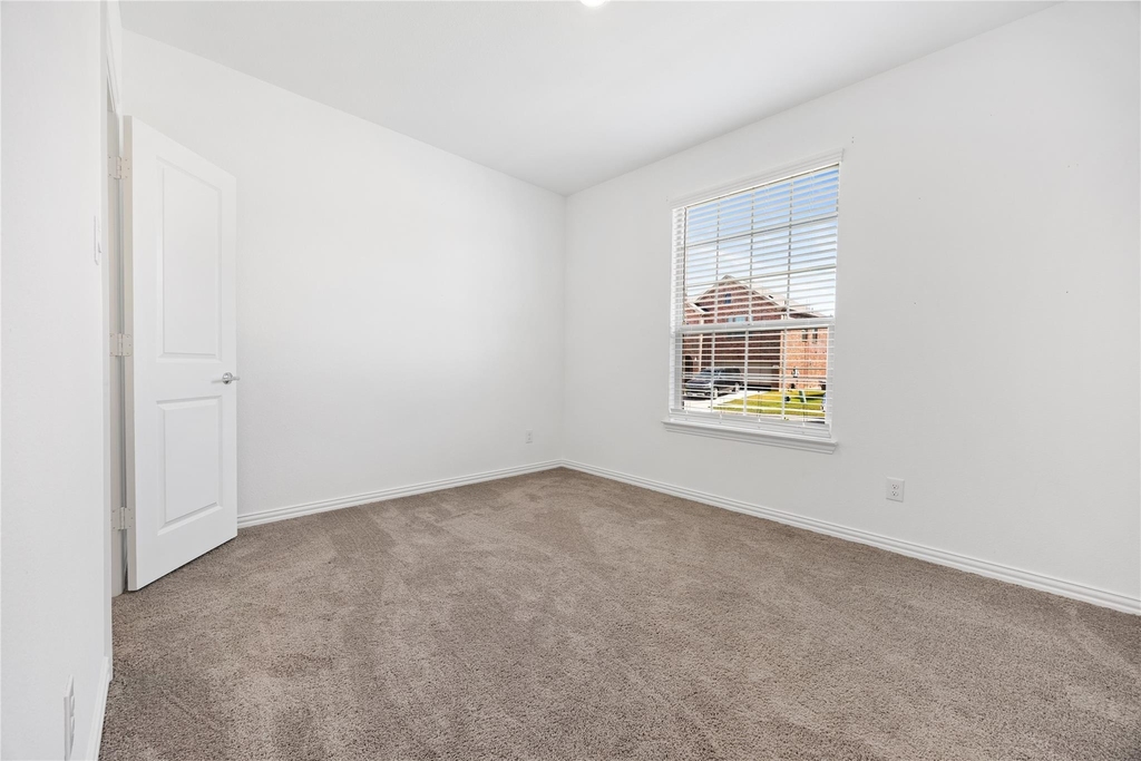 2908 Edgerton Road - Photo 17