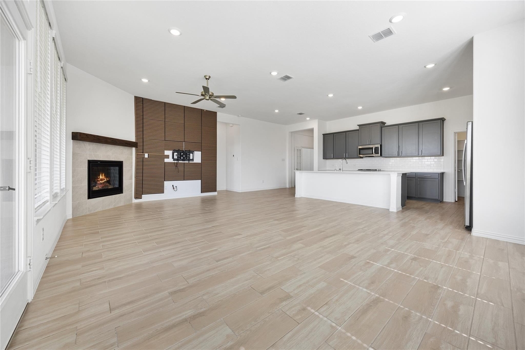 2908 Edgerton Road - Photo 7