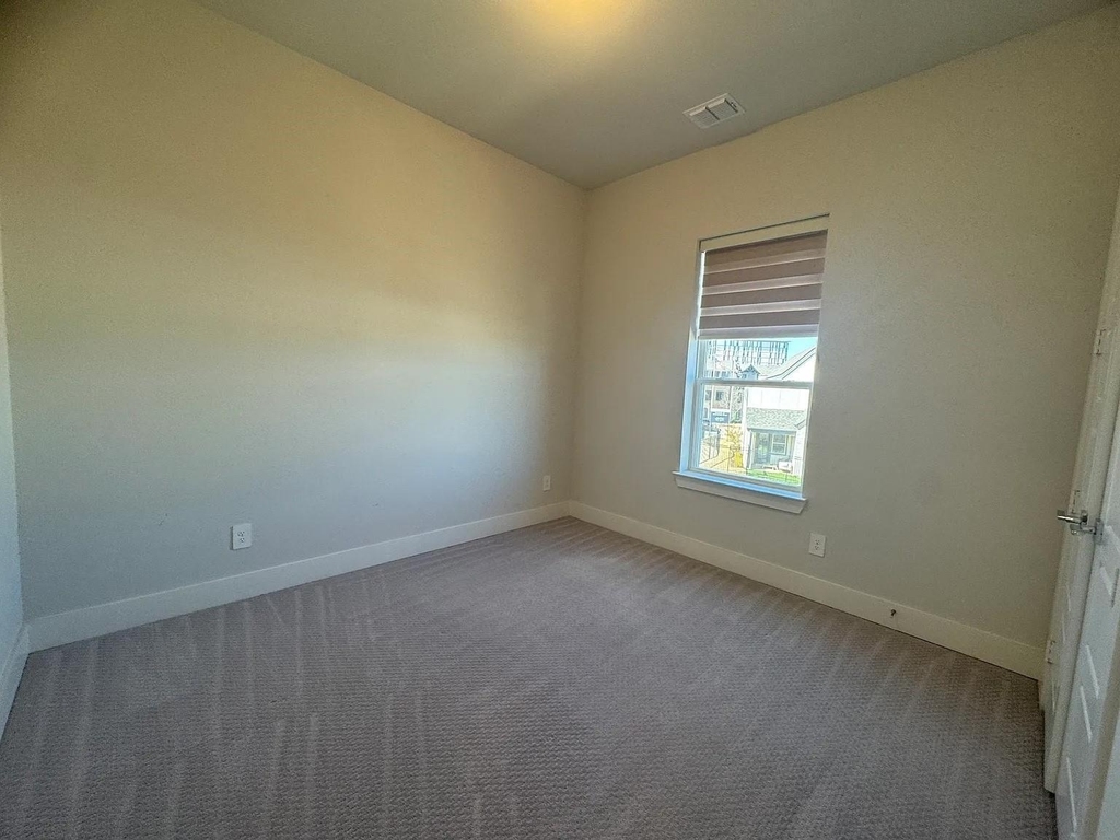 8207 Nunley Lane - Photo 17