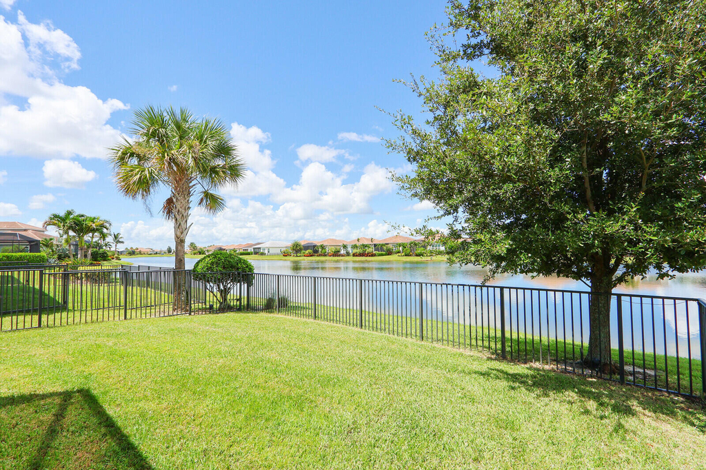 8942 Sw Pepoli Way - Photo 33