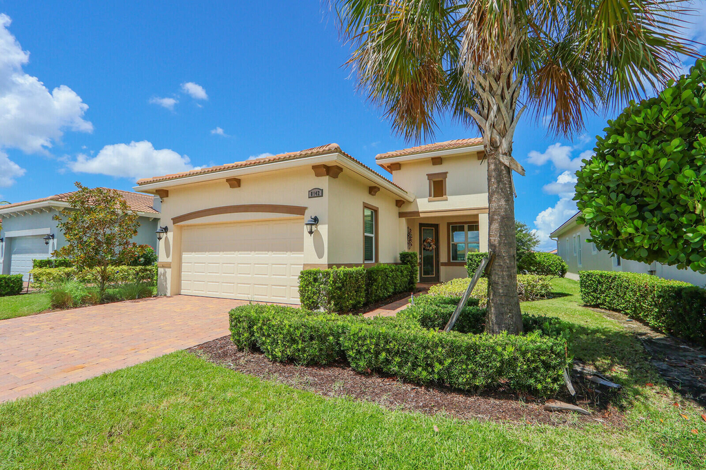8942 Sw Pepoli Way - Photo 0