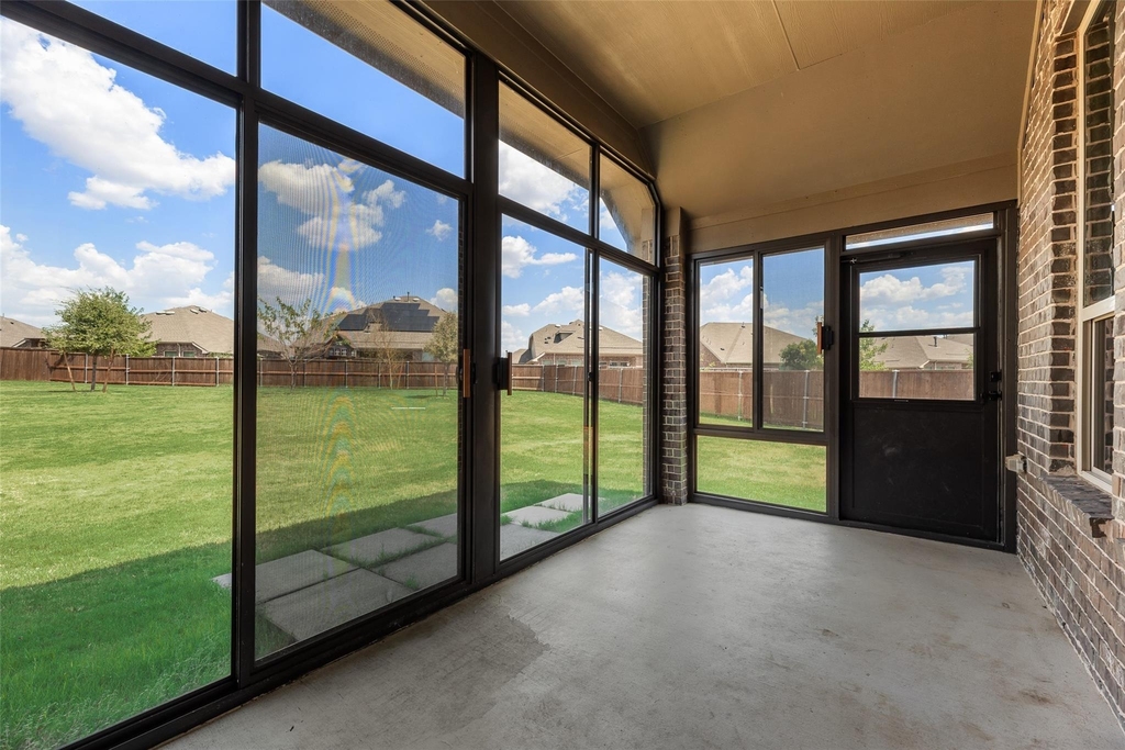 4304 Caney Creek Circle - Photo 15