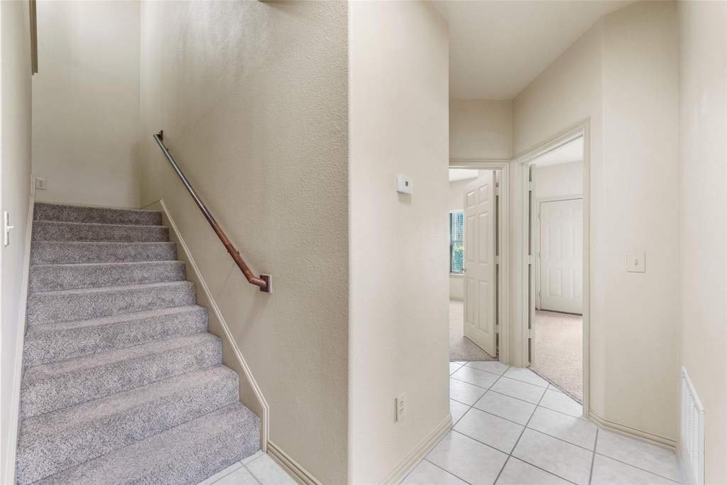 511 Mariner Drive - Photo 14